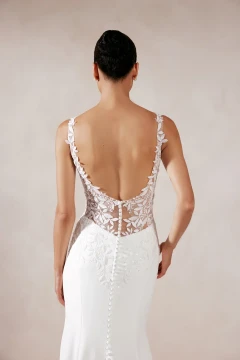 Adore